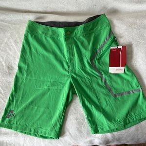 HELLY HANSEN Mens Extremist Board Shorts Size 34 New w/Tag